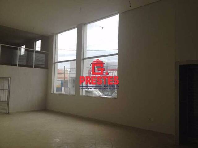 Salão Comercial para Locação em Sorocaba - 2