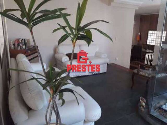 Casa para Venda em Sorocaba - 2