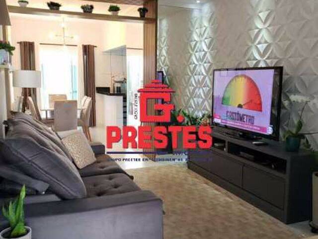 Casa para Venda em Sorocaba - 2