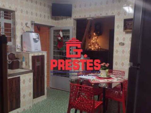 Casa para Venda em Sorocaba - 2