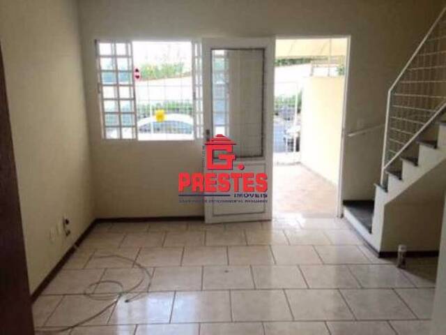 Casa para Venda em Sorocaba - 2