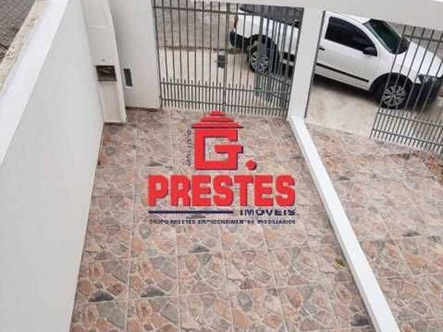 Sobrado para Venda em Sorocaba - 2