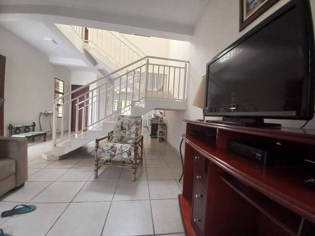 Sobrado para Venda em Sorocaba - 3