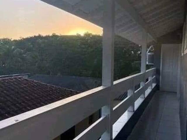 Sobrado para Venda em São Sebastião - 3