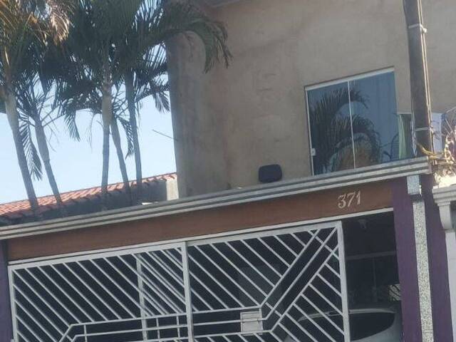 Sobrado para Venda em Sorocaba - 2