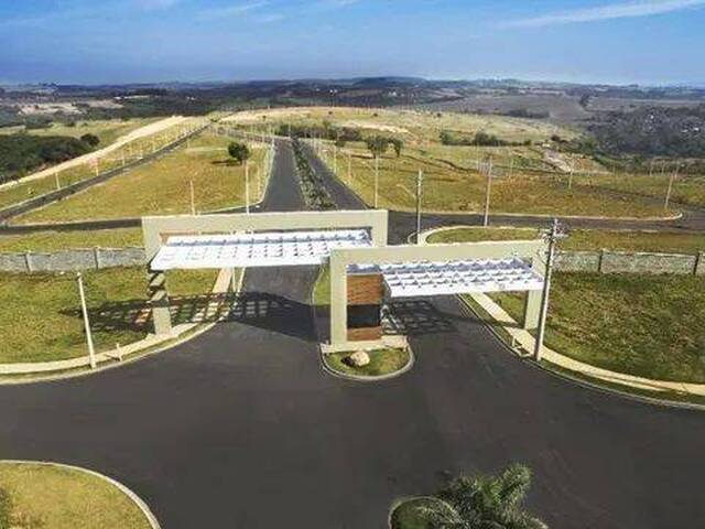 Terreno para Venda em Salto de Pirapora - 4