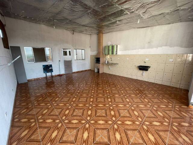 Sobrado para Venda em Sorocaba - 3