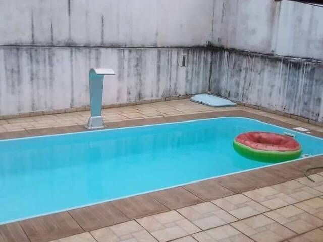 Casa para Venda em Caraguatatuba - 2