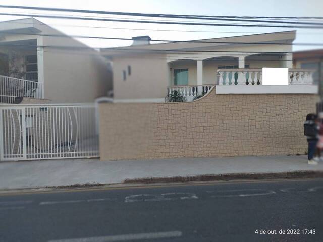 Sobrado para Venda em Sorocaba - 2