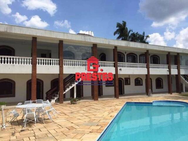 Casa para Venda em Mairinque - 4