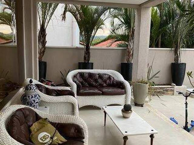 Casa para Venda em Santana de Parnaíba - 5