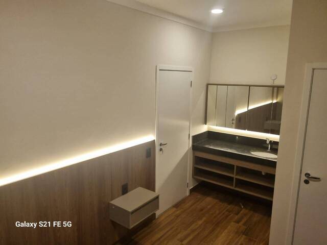 Sobrado para Venda em Sorocaba - 4