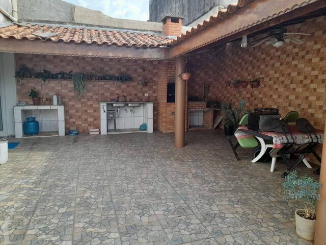 Sobrado para Venda em Sorocaba - 2