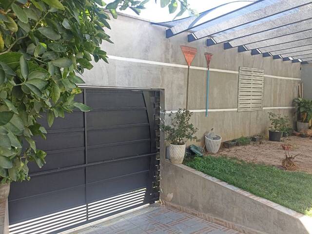 Sobrado para Venda em Sorocaba - 2