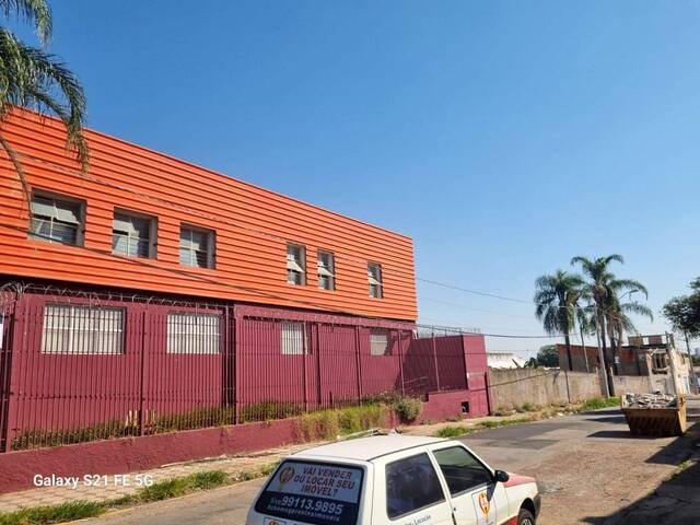 Salão Comercial para Locação em Sorocaba - 2