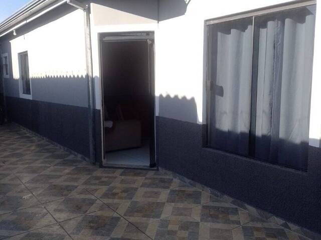 Casa para Venda em Salto de Pirapora - 2