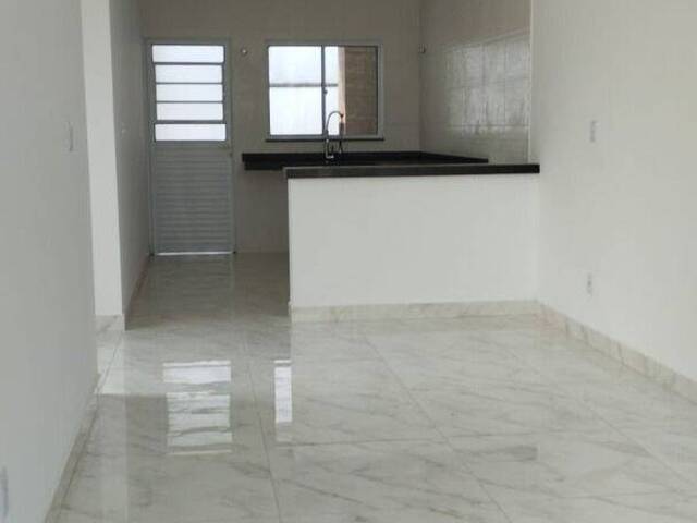 Casa para Venda em Sorocaba - 2