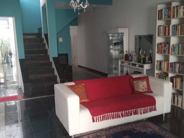 Sobrado para Venda em Sorocaba - 2