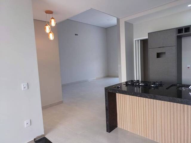 Casa para Venda em Sorocaba - 2