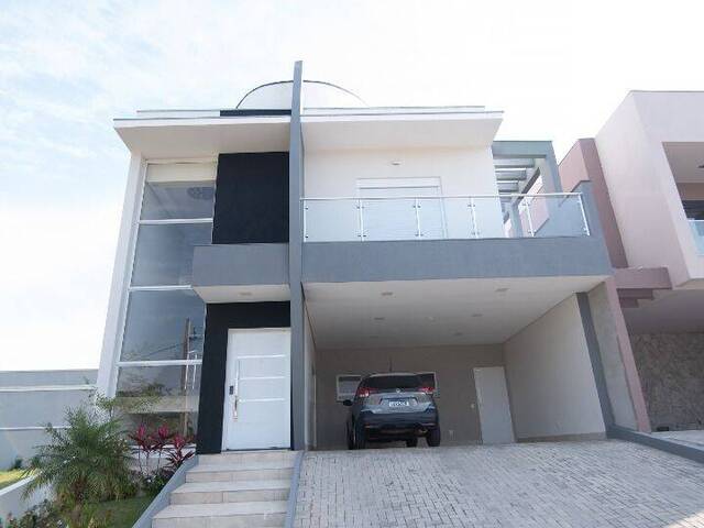 Sobrado para Venda em Sorocaba - 2