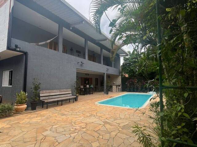 Venda em Recanto Rio Verde - Araçoiaba da Serra