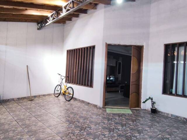 Sobrado para Venda em Sorocaba - 2