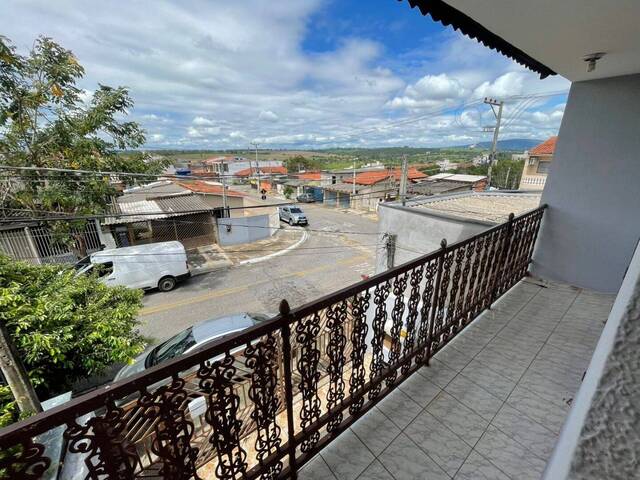 Sobrado para Venda em Sorocaba - 2