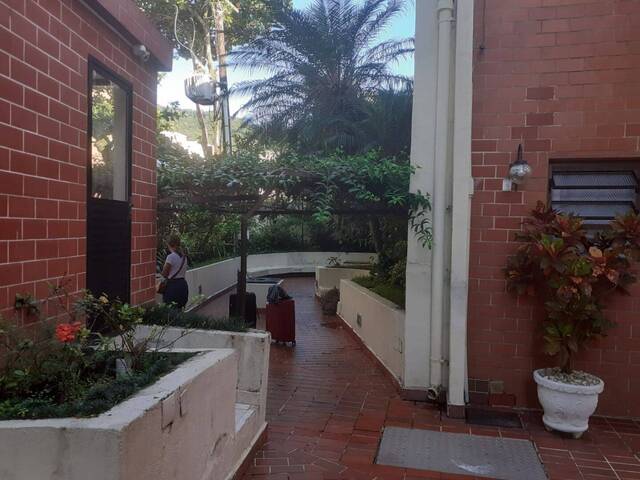 Apartamento para Venda em Guarujá - 3