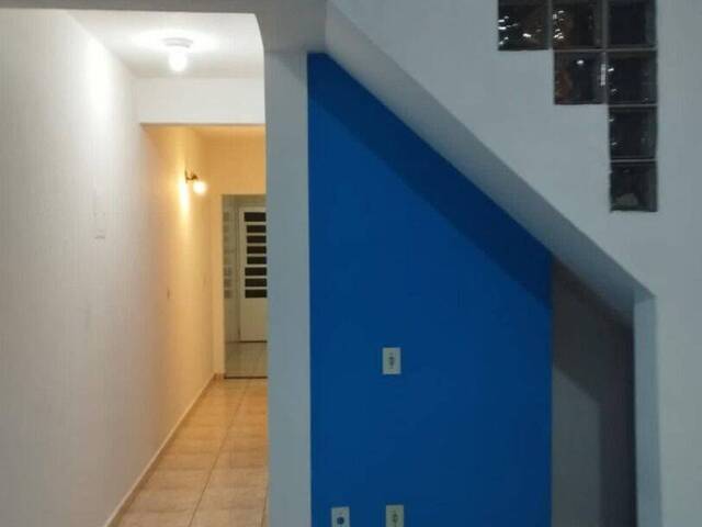 Sobrado para Venda em Sorocaba - 2