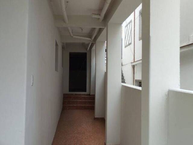 Sobrado para Venda em Sorocaba - 2