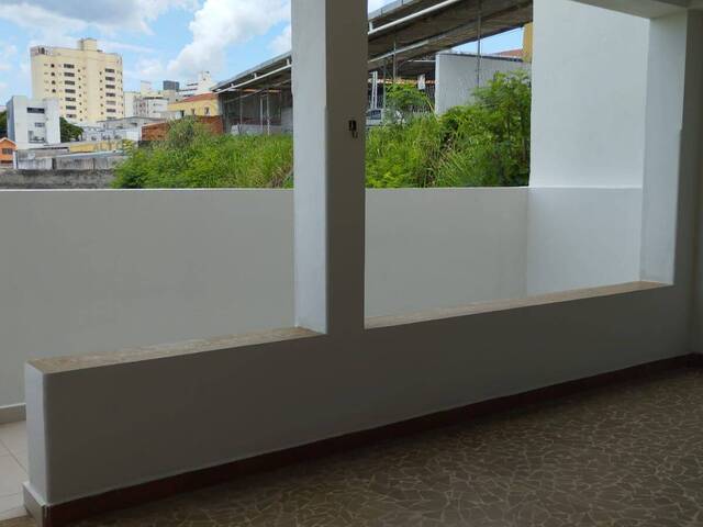 Sobrado para Venda em Sorocaba - 3