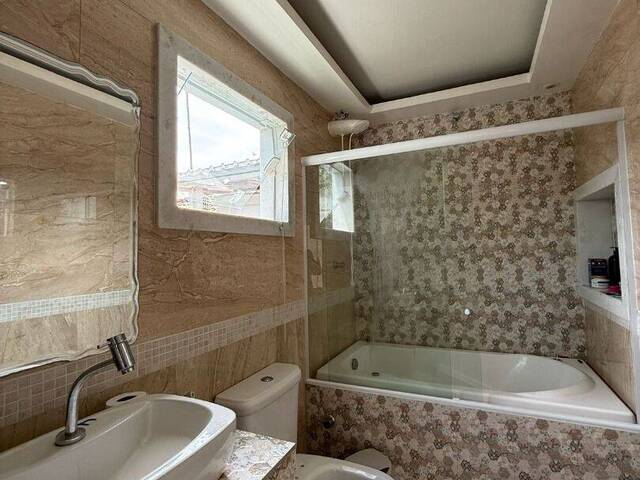 Sobrado para Venda em Sorocaba - 5