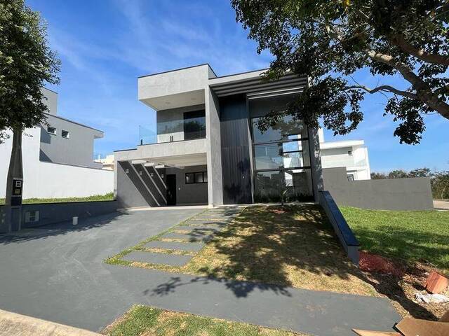 Sobrado para Venda em Sorocaba - 2