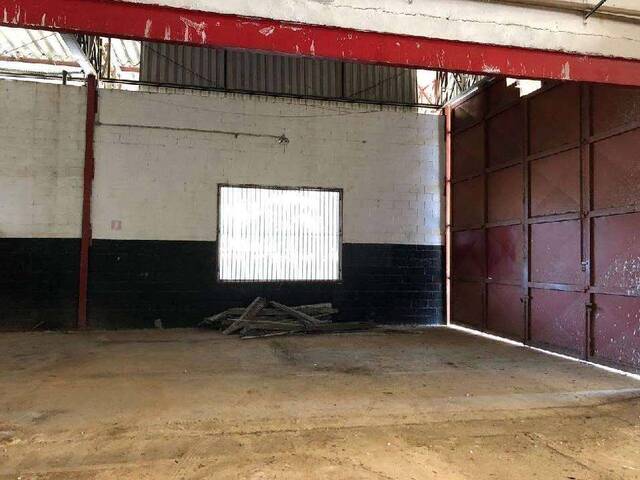 Galpão para Locação em Mairinque - 4