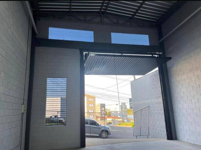 #BA0006 - Barracão para Venda em Sorocaba - SP - 2