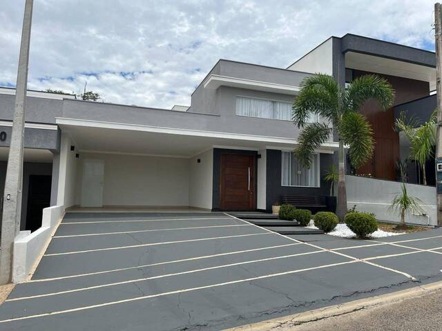 Sobrado para Venda em Sorocaba - 2