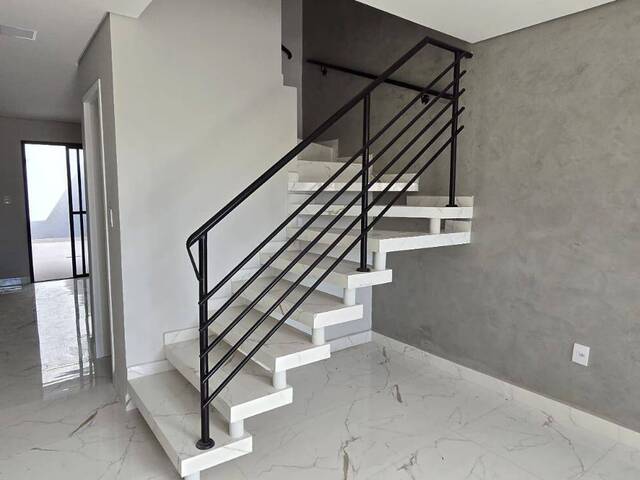 Sobrado para Venda em Sorocaba - 4