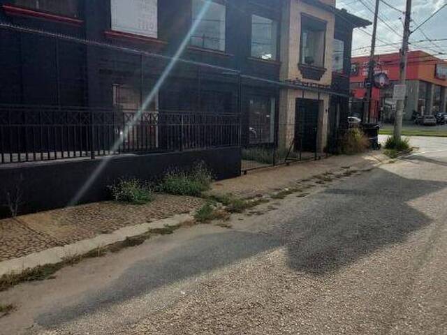 Sobrado para Venda em Sorocaba - 4