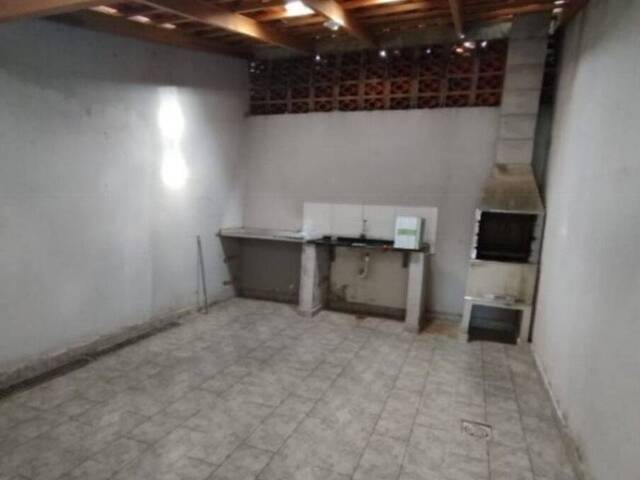 Sobrado para Venda em Sorocaba - 2