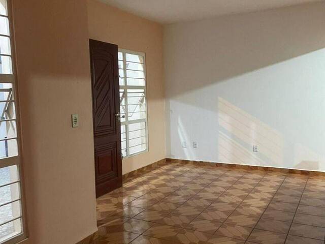 Casa para Venda em Sorocaba - 3