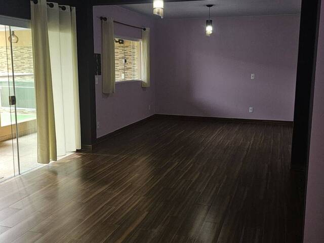 Sobrado para Venda em Sorocaba - 3