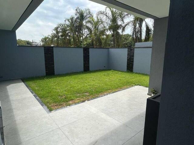 Sobrado para Venda em Sorocaba - 2