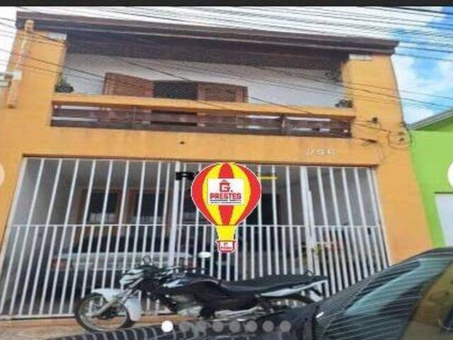 Sobrado para Venda em Sorocaba - 2