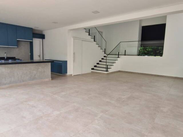 Sobrado para Venda em Sorocaba - 5