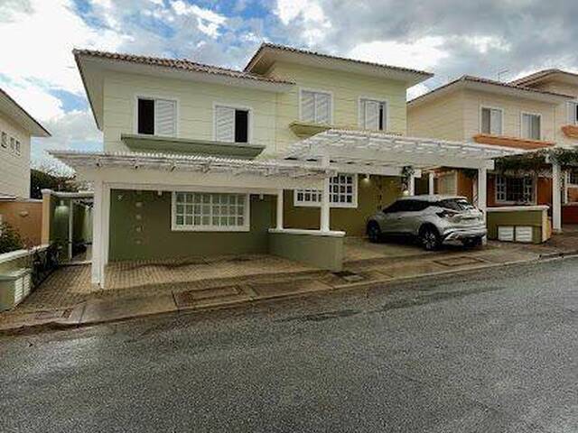 Sobrado para Venda em Sorocaba - 2