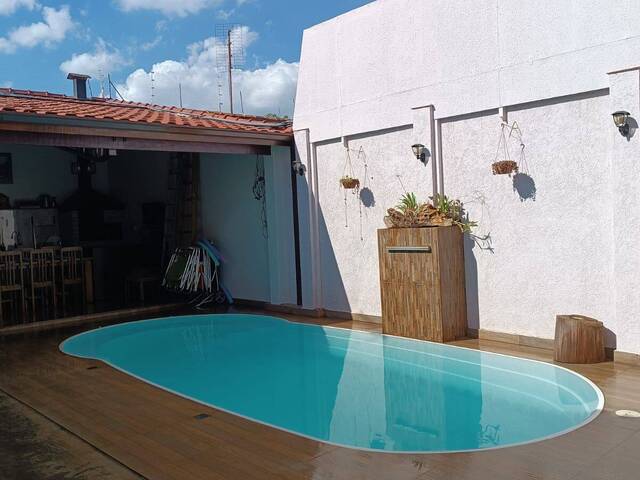 Sobrado para Venda em Sorocaba - 2